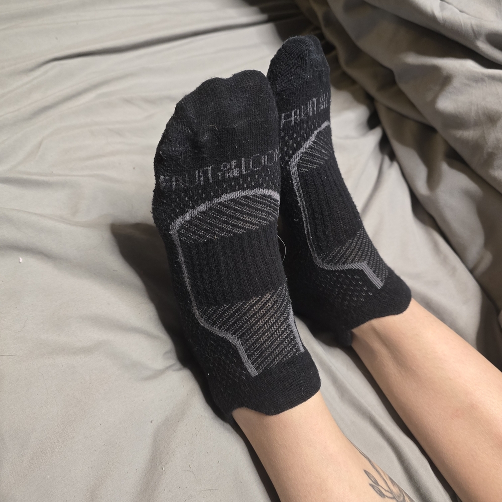 Fruit of the Loom Black and Gray Ankle Socks